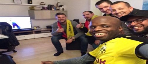 Scatta la solidarietà tra Dortmund e Monaco: i tifosi propongono #bedforawayfans
