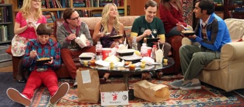 Sheldon surprises Raj with his attraction to Amy in 'The Big Bang Theory' [Image via Blasting News Library]