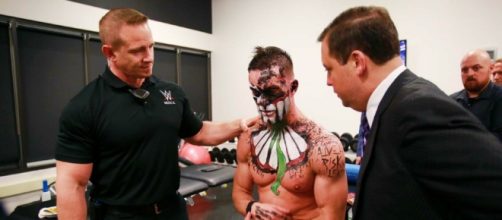 WWE star Finn Balor has suffered another injury shortly after his return from one. [Image via Blasting News image library/inquisitr.com]