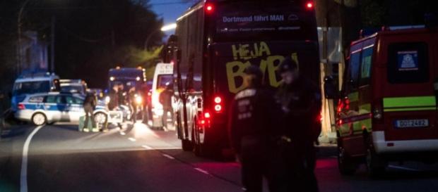 Anschlag auf BVB-Mannschaftsbus - Die Schocknacht von Dortmund ... - bild.de Anschlag auf BVB-Mannschaftsbus - Die Schocknacht von Dortmund ... - bild.de