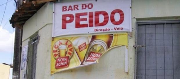 Bares brasileiros com nomes bizarros. Bares brasileiros com nomes bizarros.