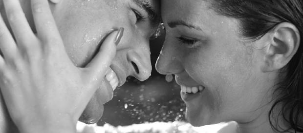 A fidelidade mantém um casal feliz A fidelidade mantém um casal feliz