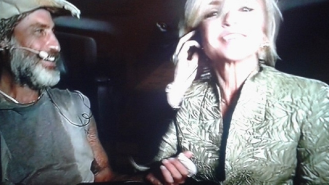 Raz Degan e Paola Barale al momento dell'arrivo in studio