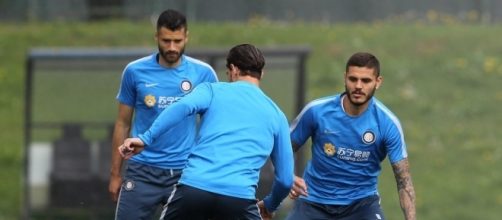 Inter, Icardi a tutto campo prima del derby: 'I tifosi credano in noi'