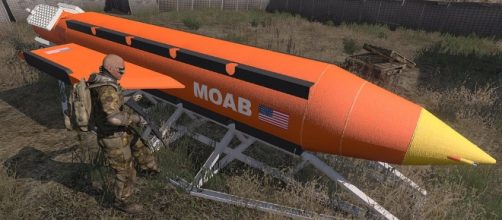 Gli Usa in Afghanistan usano la super bomba 'Moab'.