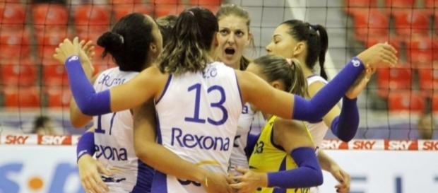 Rexona/Sesc vence Vôlei Nestlé e conquista a Superliga 2016/17 Rexona/Sesc vence Vôlei Nestlé e conquista a Superliga 2016/17