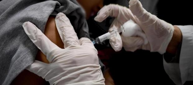 Conferenza anti-vaccini alla Camera». Scoppia il caso Conferenza anti-vaccini alla Camera». Scoppia il caso