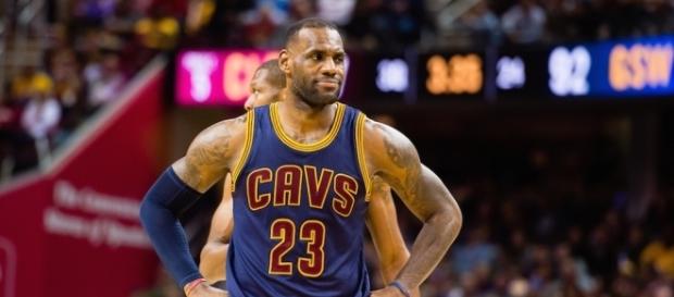 LeBron James believes in Cleveland - cheatsheet.com LeBron James believes in Cleveland - cheatsheet.com