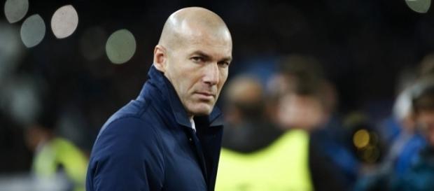 Real Madrid : Zidane ne veut plus de ce joueur ! Real Madrid : Zidane ne veut plus de ce joueur !