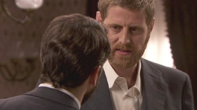 Nicolas scopre che Camila Valdesalce è la sorella di Gabriel Mella