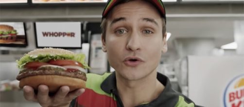 La pubblicità di Burger King fa infuriare Google.