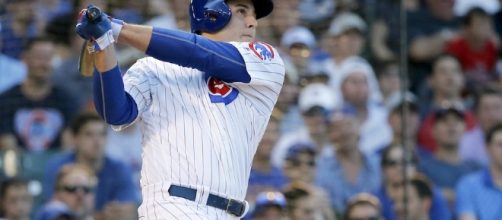 The Chicago Cubs host the Pittsburgh Pirates on Friday afternoon. [Image via Blasting News image library/inquisitr.com]