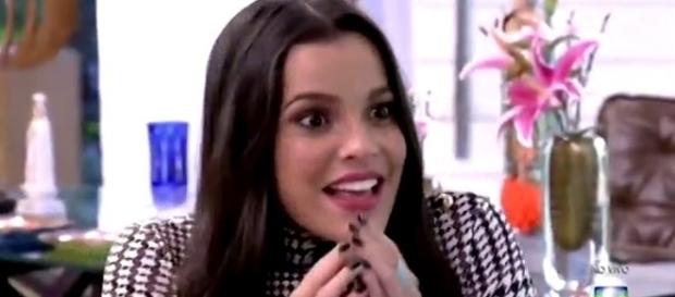 Emilly é recebida por Ana Maria Braga no programa Mais Você na Rede Globo Emilly é recebida por Ana Maria Braga no programa Mais Você na Rede Globo