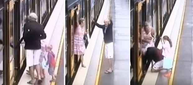 Na imagem o momento em que a família está prestes a entrar no trem. Na imagem o momento em que a família está prestes a entrar no trem.
