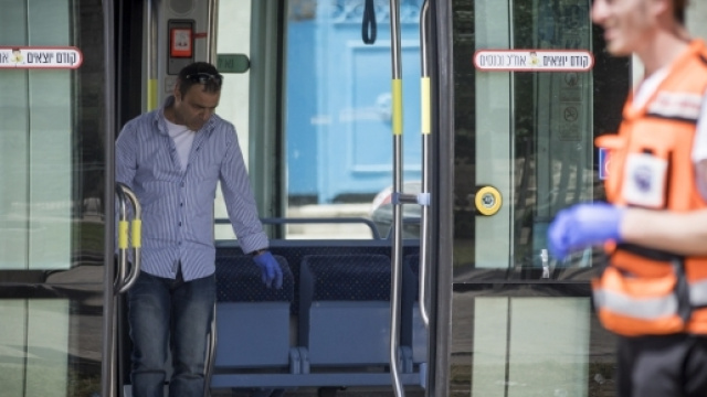 Ragazza inglese uccisa a coltellate a Gerusalemme; altre due persone ferite nell'attentato