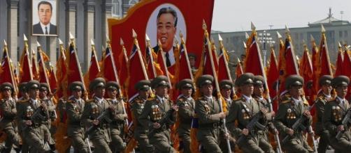 Défilé militaire en Corée du nord - lemonde.fr