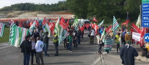 Un’immagine della manifestazione all’outlet di Serravalle Scrivia