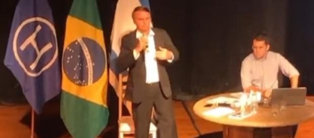 Jair Bolsonaro disse que negro quilombola não serve nem para procriar (Foto: Reprodução) Jair Bolsonaro disse que negro quilombola não serve nem para procriar (Foto: Reprodução)