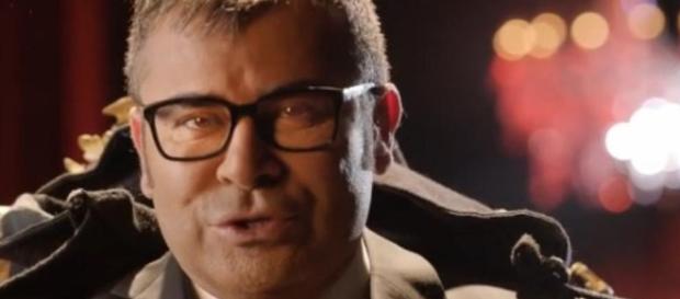 Javier Vázquez sufre un contratiempo en el aeropuerto de Nueva York - lavanguardia.com Javier Vázquez sufre un contratiempo en el aeropuerto de Nueva York - lavanguardia.com