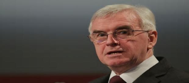 John McDonnell announces that Laour will clamp down on sweetheart deals (www.guardian.co.uk) John McDonnell announces that Laour will clamp down on sweetheart deals (www.guardian.co.uk)