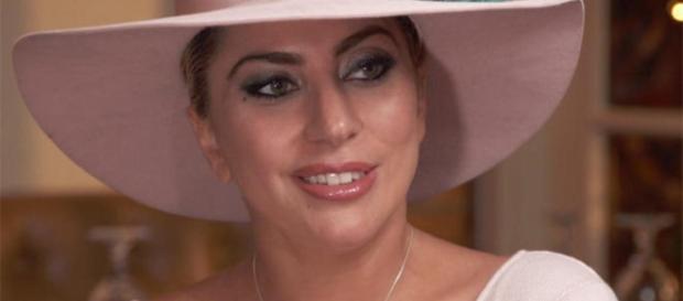 Lady Gaga steps in at Coachella with a big surprise, singing "The Cure"- CBS News - cbsnews.com Lady Gaga steps in at Coachella with a big surprise, singing "The Cure"- CBS News - cbsnews.com