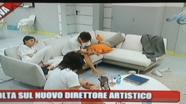 Il video della svolta sul nuovo direttore artistico del format "Amici".