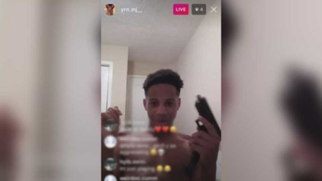 Malachi Hamphill, un adolescent de 13 ans se tire une balle dans la tête en direct sur Instagram
