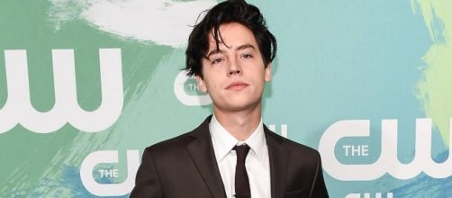 ICYMI, Cole Sprouse Had His First Shirtless Scene On Riverdale | MTV - com.au