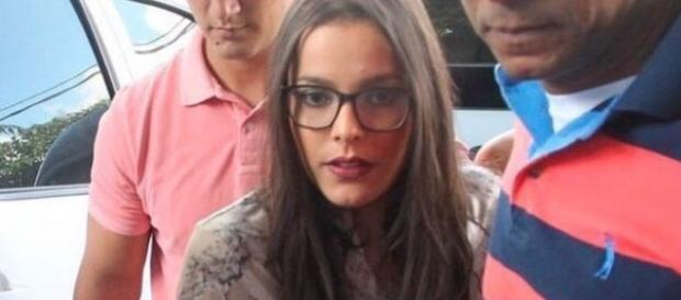 A vencedora do BBB17 prestou depoimento sobre as suspeitas de agressão do ex-companheiro de confinamento, Marcos A vencedora do BBB17 prestou depoimento sobre as suspeitas de agressão do ex-companheiro de confinamento, Marcos