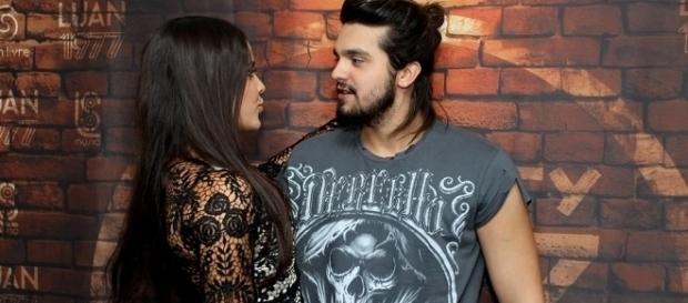 Ao ver Luan com Emilly, fã chama por Jade Ao ver Luan com Emilly, fã chama por Jade