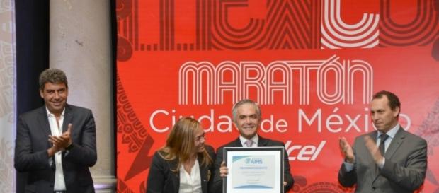 Deuda capitalina llegó a 76 mil 459 millones de pesos en 2016 Deuda capitalina llegó a 76 mil 459 millones de pesos en 2016