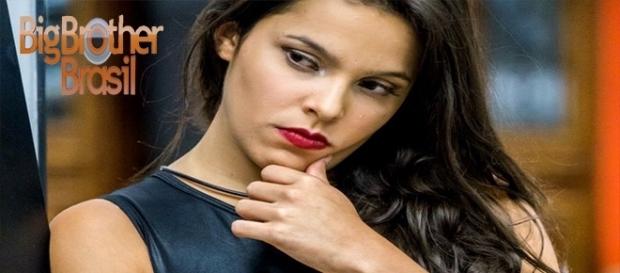 Emilly fala sobre futuro e dá detalhes da carreira que deseja seguir Emilly fala sobre futuro e dá detalhes da carreira que deseja seguir