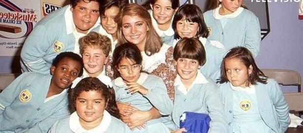 Os atores e atrizes cresceram e mudaram bastante Os atores e atrizes cresceram e mudaram bastante