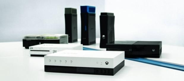 Project Scorpio Dev Kit Images Revealed - gamerant.com Project Scorpio Dev Kit Images Revealed - gamerant.com