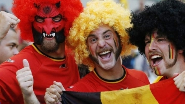 drapeau belge est-il à l'envers depuis 183 ans ? - europe1.fr