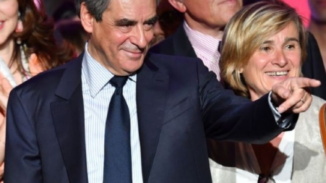 François Fillon prêt au communautarisme religieux au niveau de l'Etat