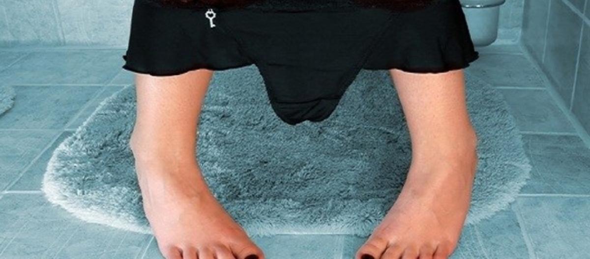 Ecco cosa succede spesso nei bagni delle donne Ecco cosa succede spesso nei bagni delle donne