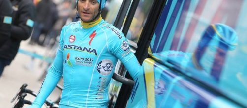 Frattura della clavicola per Michele Scarponi - BICITV. Ciclismo a ... - bicitv.it