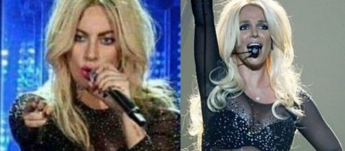 #LadyGaga si ispira a #BritneySpears, sul palco del 'Coachella 2017'. #BlastingNews