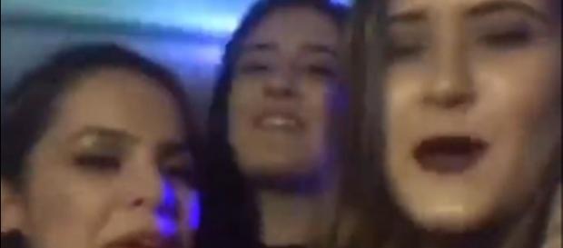 Emilly não sabia quem eram as filhas do ex-casal Emilly não sabia quem eram as filhas do ex-casal