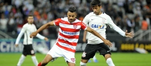 Joãozinho jogou o Paulistão pelo Linense Joãozinho jogou o Paulistão pelo Linense