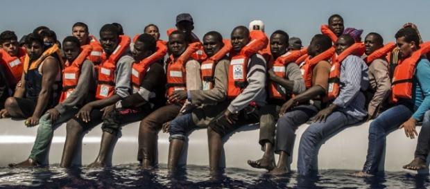 Mittelmeer: 4500 Migranten gerettet – fünf Tote entdeckt - sputniknews.com Mittelmeer: 4500 Migranten gerettet – fünf Tote entdeckt - sputniknews.com