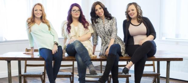 Teen Mom OG cast photo via BN library Teen Mom OG cast photo via BN library