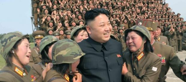 Una nota immagine di propaganda del dittatore nordcoreano, Kim Jong-un Una nota immagine di propaganda del dittatore nordcoreano, Kim Jong-un