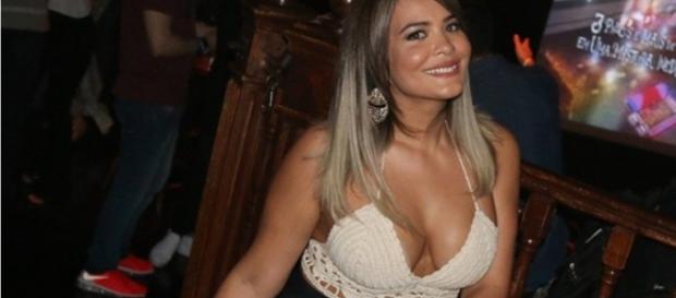 Veja o ensaio fotográfico de Geisy Arruda Veja o ensaio fotográfico de Geisy Arruda