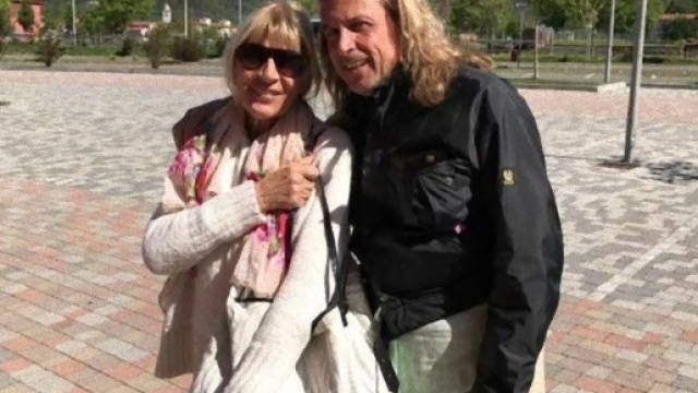 Gemma e Marco insieme durante le vacanze pasquali.