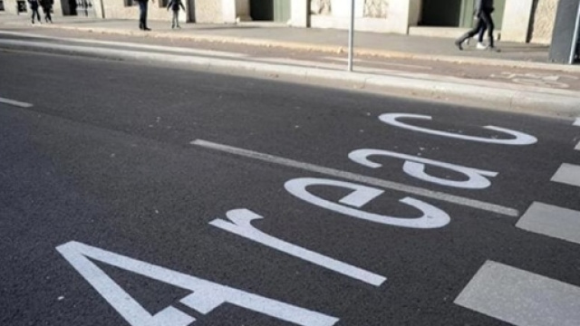 Milano, Area C, Chiusa Giovedì e Venerdì 10 febbraio 2017