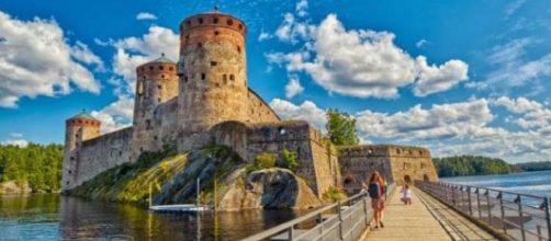 Il castello di Savonlinna si trova in Finlandia, paese definito come il più sicuro al mondo secondo il report Wef 2017