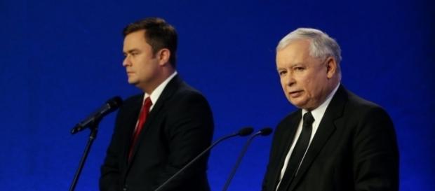 Czy smutek Kaczyńskiego wyraża jego lęki przed wyrzuceniem go z PiS? Czy smutek Kaczyńskiego wyraża jego lęki przed wyrzuceniem go z PiS?