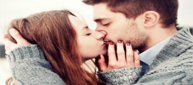 Dicas de como ter um beijo de língua perfeito Dicas de como ter um beijo de língua perfeito